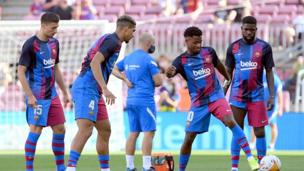 برشلونة في تحدٍ صعب أمام بنفيكا