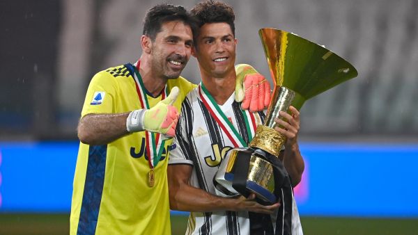 رونالدو وبوفون