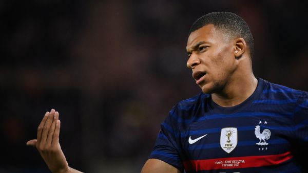 مبابي يفشل في التسجيل