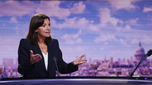 Paris mayor Anne Hidalgo to compete in the coming presidential elections