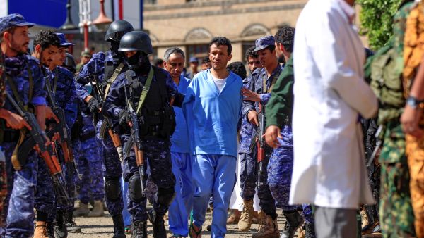 Houthi rebels shot dead nine in spying allegations