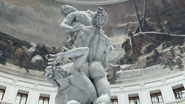 Urs Fischer sculpts larger-than-life wax candle 