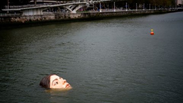 ‘Drowning Girl’ Sculpture by Ruben Orozco Loza 