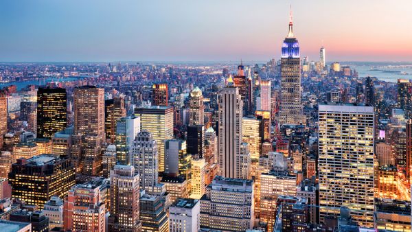 ولاية نيويورك تعتزم منع بيع سيارات الوقود بحلول 2030