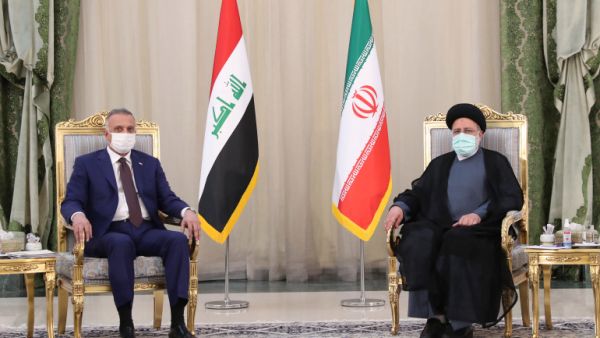  الرئيس الإيراني إبراهيم رئيسي ،ورئيس الوزراء العراقي مصطفى الكاظمي