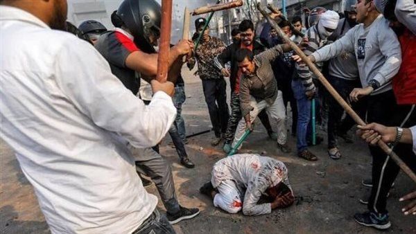 وسم "انقذوا كشمير" يتصدر تويتر بعد المذابح المرتكبة بحق المسلمين فيها