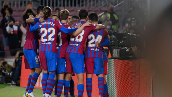 برشلونة يحتاج للفوز من أجل الحفاظ على آماله في التأهل للدور القادم