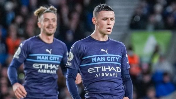 فودين (يمين) يقود مانشستر سيتي لانتصار جديد