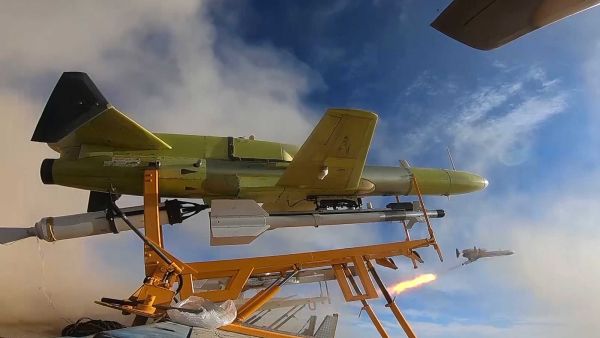 إنتاج الطائرات المسيرة من قبل وزارة الدفاع والقوات الجوية