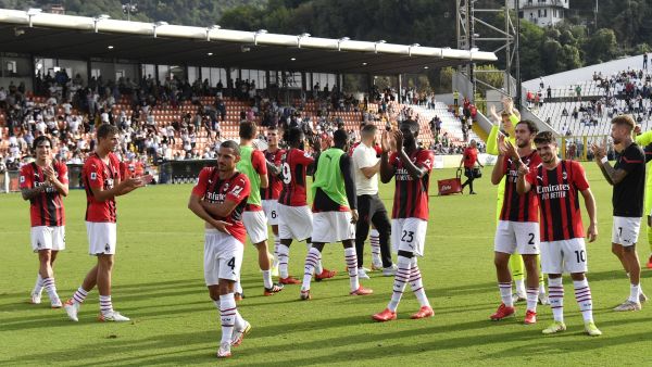 ميلان يريد تعويض خسارته أمام أتلتيكو مدريد في دوري الأبطال الأسبوع الماضي