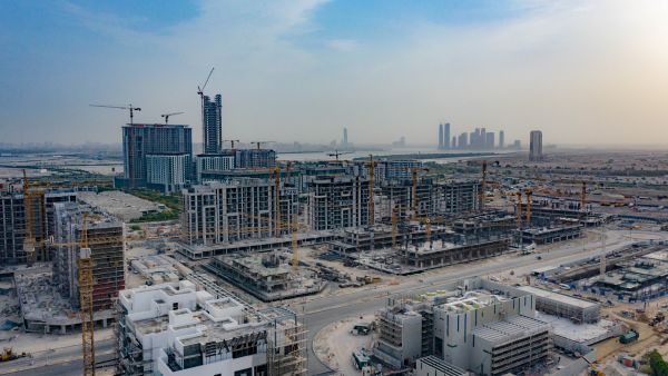 Riviera phase 3 Azizi Developments Extends Its Agreement With Rak Ceramics For Riviera Phase 3
