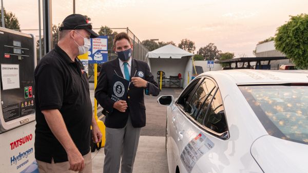 Toyota Mirai Sets New Guinness World Record With 1,360 KM Zero Emission Journey 