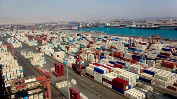 ميناء بندر بن عباس 