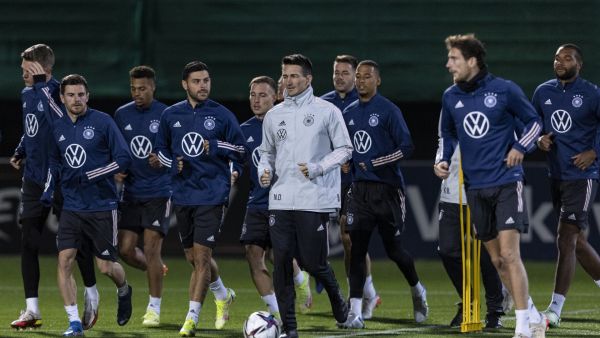 جانب من تدريبات ألمانيا الاستعدادية لمواجهة ليشتنشتاين