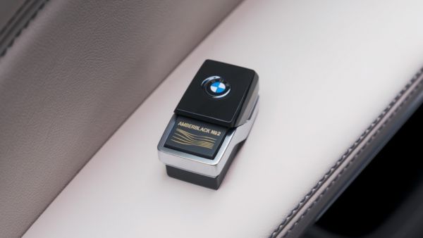 بي إم دبليو تطرح X7 UAE 50th Year للاحتفال باليوم الوطني لدولة الإمارات