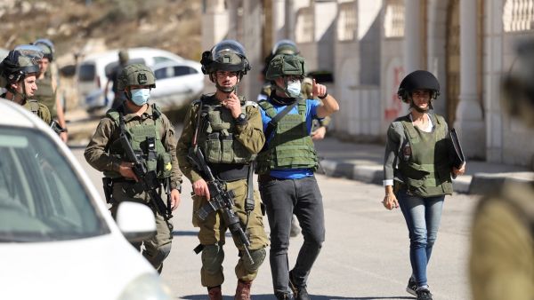 Israeli soldiers kill man in the old city.