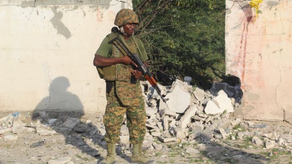 Car bomb blast near Somali Security Ministry kills 1 journalist.