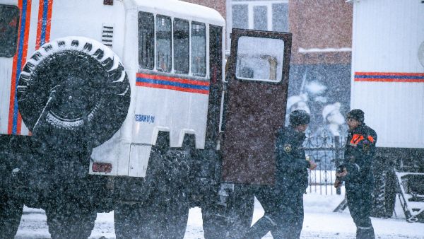 Russian authorities arrest 5 in connection with deadly coal mine disaster