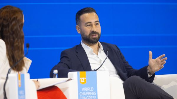 مسؤول في جوجل يتوقع تفوق الإمارات على المملكة المتحدة في التجارة الإلكترونية