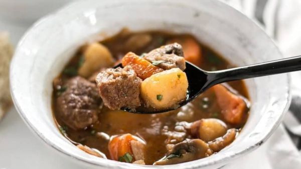 وصفات خريفية: مرق اللحم البقري الفوري