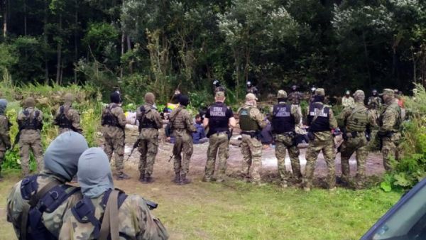 أزمة المهاجرين 