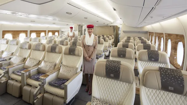 طيران الإمارات تعلن عن برنامج لتزويد 105 طائرات بـ"السياحية الممتازة"