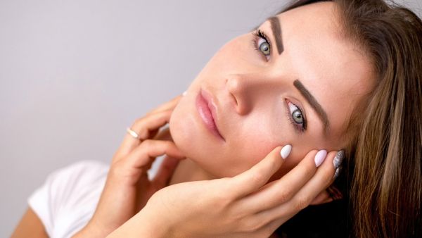 جميلة البوابة: مؤشرات نقص الفيتامينات على بشرتك 