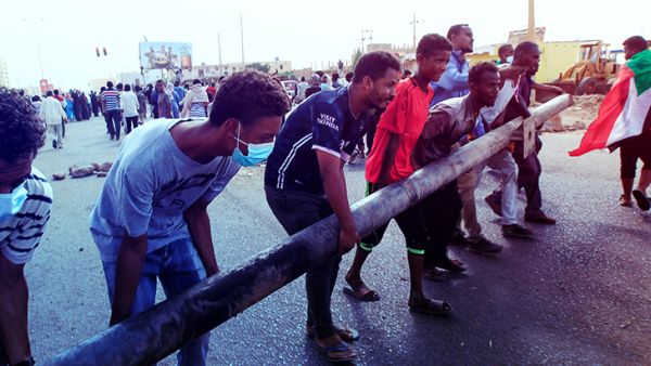 واشنطن تدعو لإطلاق سراج جميع المعتقلين في السودان