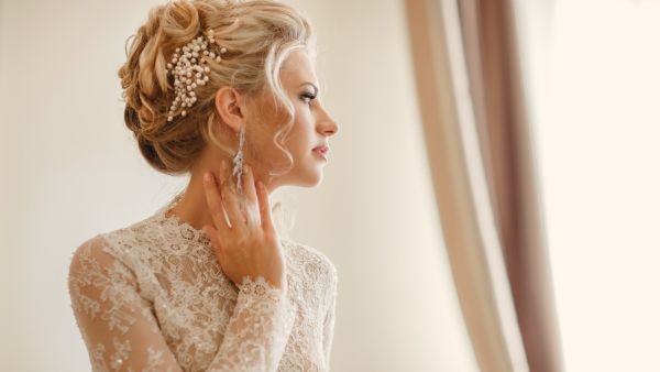 أطعمة لتقويته شعرك وجعله أكثر كثافة