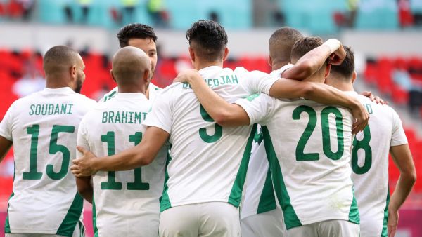 الجزائر تلاقي قطر اليوم