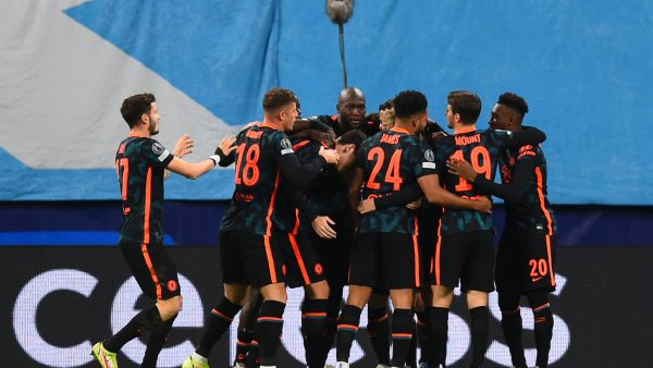 تشيلسي يستقبل ليدز يونايتد