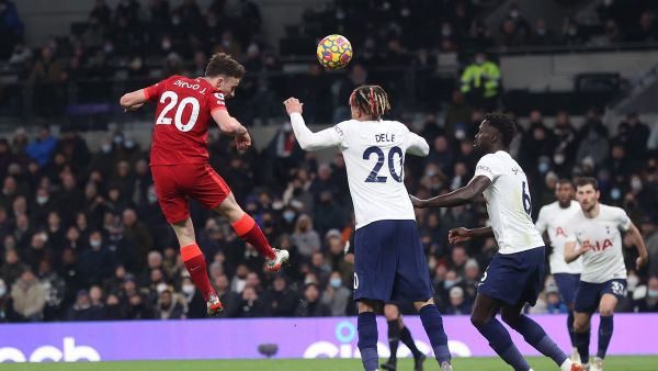 ليفربول يتعادل مع توتنهام