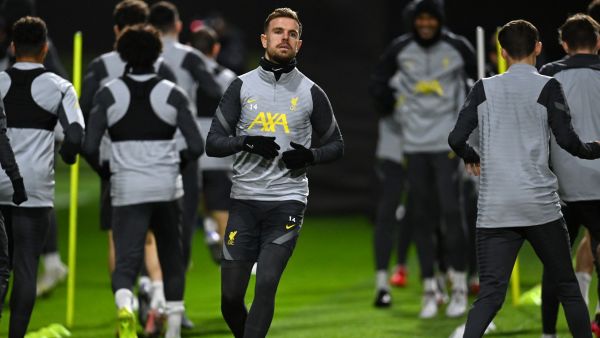 ليفربول يتحدى إيفرتون