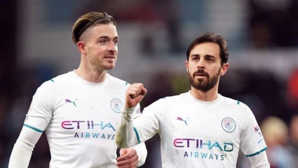 سيلفا (يمين) وجاك غريليش يقودان مانشستر سيتي للفوز (المصدر: سكاي سبورتس)