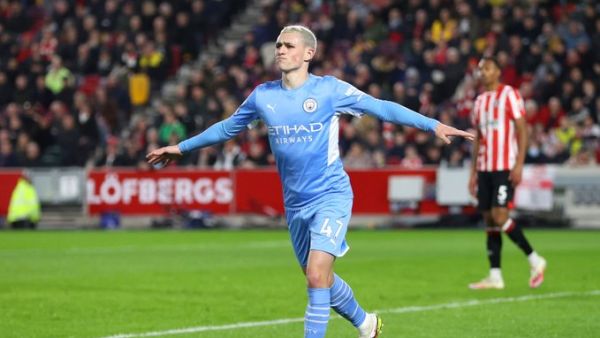 فودين يقود مانشستر سيتي للفوز على برينتفورد (المصدر: حساب الدوري الإنجليزي على تويتر)