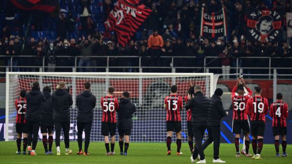 ميلان يتفرغ للدوري الإيطالي بعد مغادرته دوري الأبطال