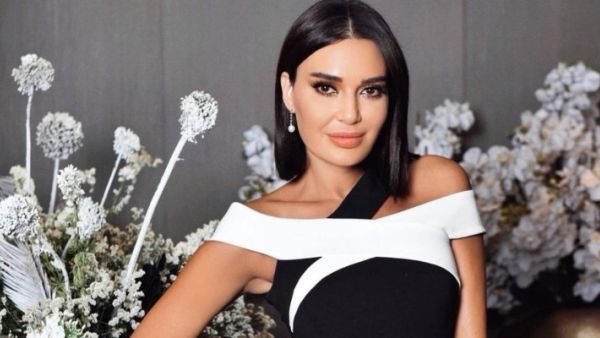 سيرين عبد النور تكشف لأول مرة عمرها الحقيقي على الهواء (فيديو)