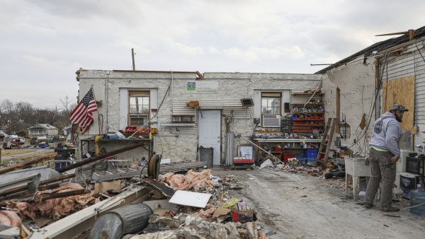 Kentucky tornado death toll may reach 100