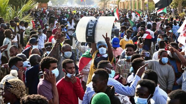 Sources close to Hamdok confirmed to the Sudan Tribune that he is considering resigning as a result of the general frustration in the country.