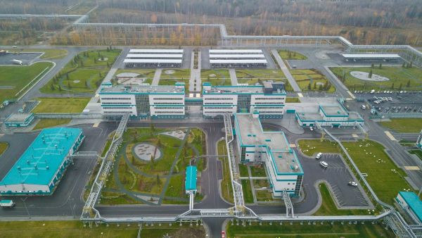 مبادلة تستحوذ على حصة قدرها 1.9% في شركة "سيبور" الروسية
