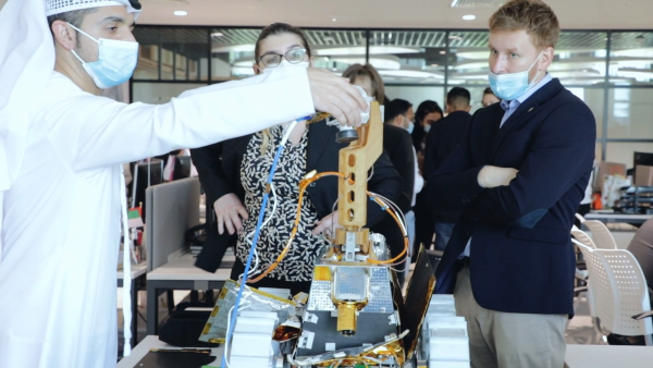 MBRSC Collaborates with Scientific Partners on the Emirates Lunar Mission