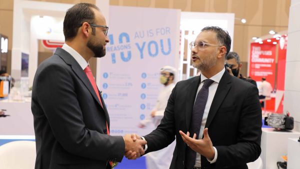 Abu Dhabi University Faculty and Staff Lead the Way in LinkedIn Learning