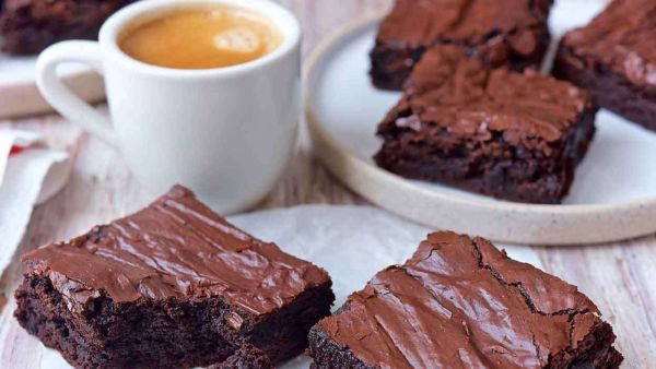 وصفات احتفالية: فدج براونيز بومبشيل