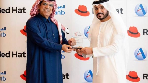 البنك العربي الوطني يعتمد منصة «ريد هات» لتسريع وتعزيز الابتكار في خدماته المصرفية الرقمية