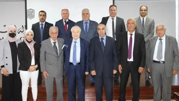 أبوغزاله: على الأمم المتحدة تشكيل لجان متخصصة في الذكاء الاصطناعي لحل قضية التغير المناخي
