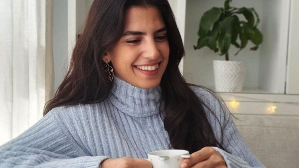 أجمل إطلالات كارمن بصيبص بطلة المسلسل المنتظر "عروس بيروت"