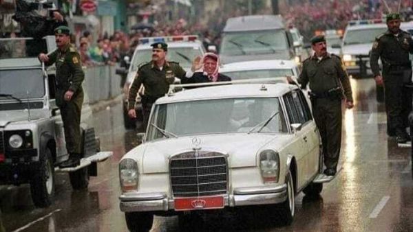 الملك الراحل الحسين بن طلال في العام 1999 