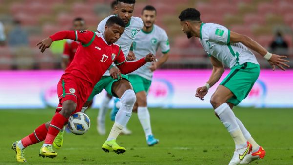 السعودية تتفوق على عٌمان في تصفيات كأس العالم 2022