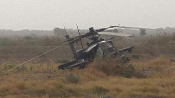 تدمير مروحية نقلها الحوثي من مطار صنعاء لمأرب