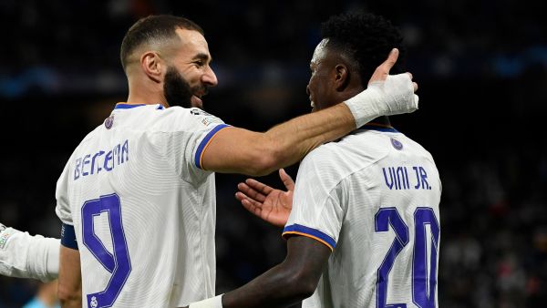 فينيسيوس وبنزيمة يتألقان في صفوف ريال مدريد هذا الموسم